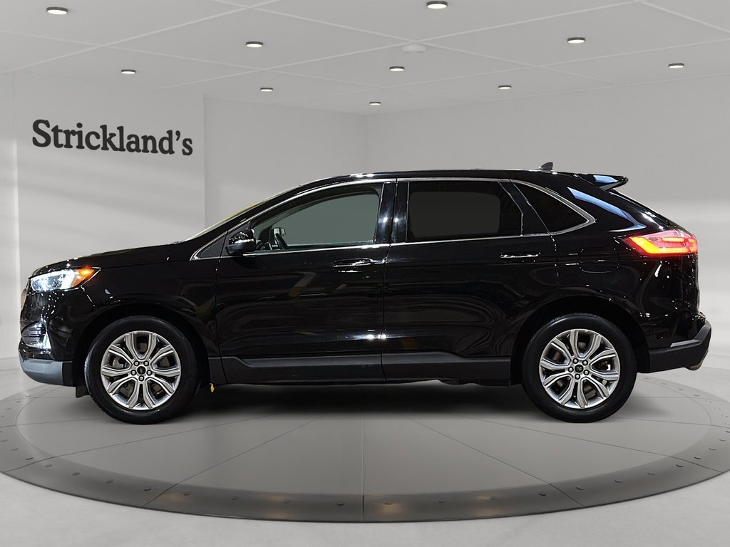2023 Ford Edge Titanium AWD in Stratford, Ontario - 5 - w1024h768px