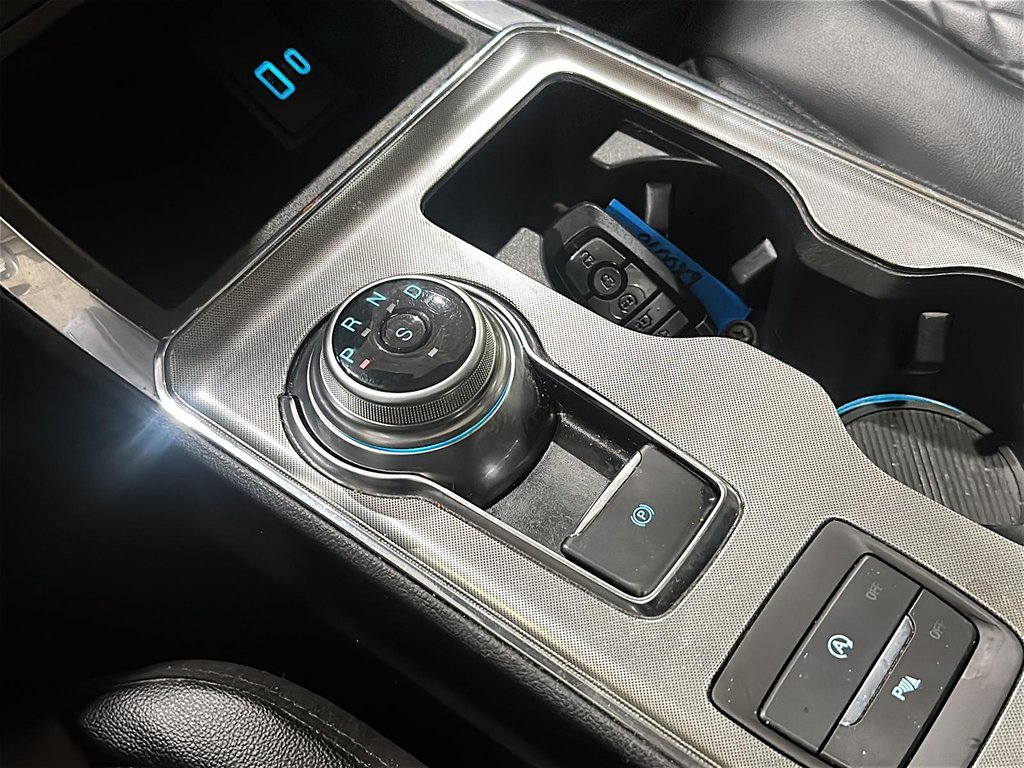 2024 Ford Edge Titanium AWD in Brantford, Ontario - 14 - w1024h768px