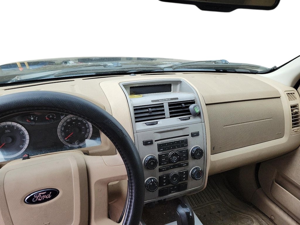 2009 Ford Escape XLT 4Dr 2WD 6CYL in Brantford, Ontario - 13 - w1024h768px