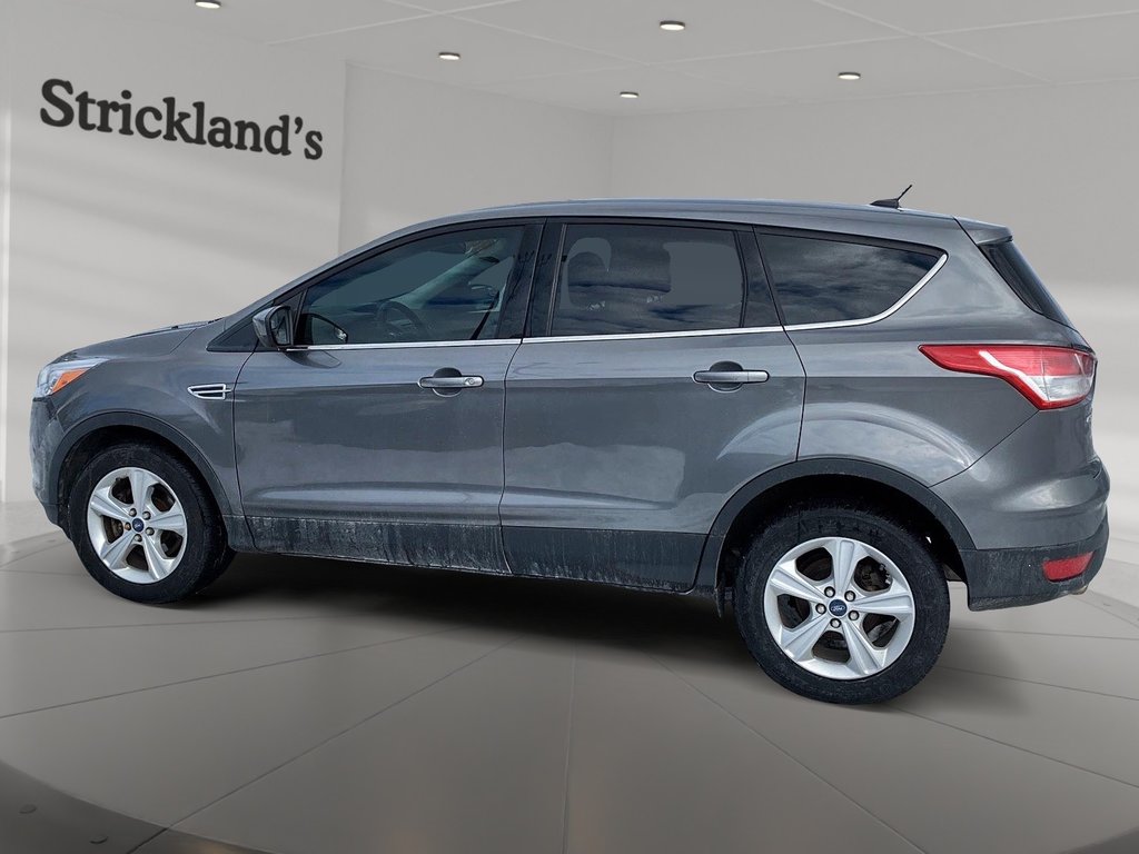 2013 Ford Escape SE 4WD in Brantford, Ontario - 5 - w1024h768px