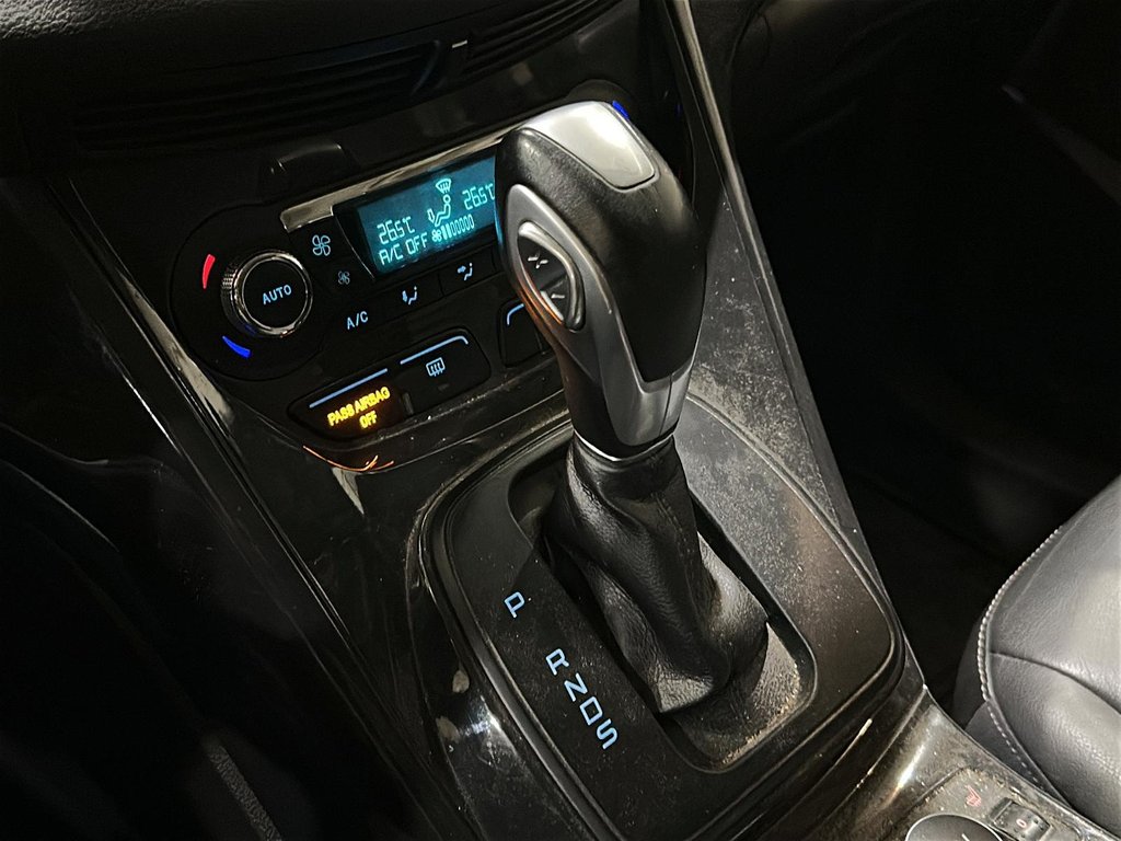 2015 Ford Escape Titanium - 4WD in Brantford, Ontario - 14 - w1024h768px