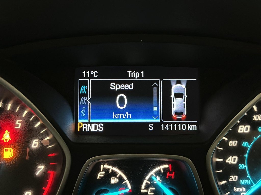 2015 Ford Escape Titanium - 4WD in Brantford, Ontario - 12 - w1024h768px
