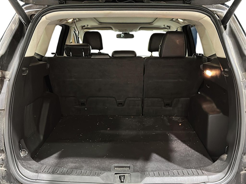 2015 Ford Escape Titanium - 4WD in Brantford, Ontario - 6 - w1024h768px