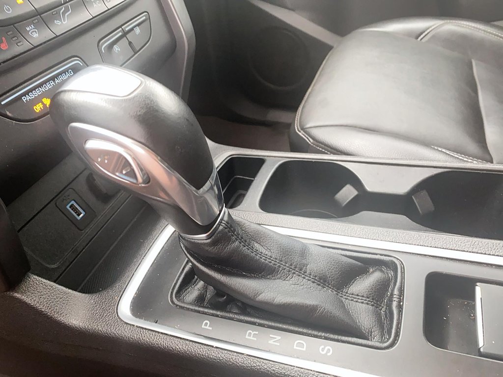 2018 Ford Escape SEL - 4WD in Stratford, Ontario - 14 - w1024h768px