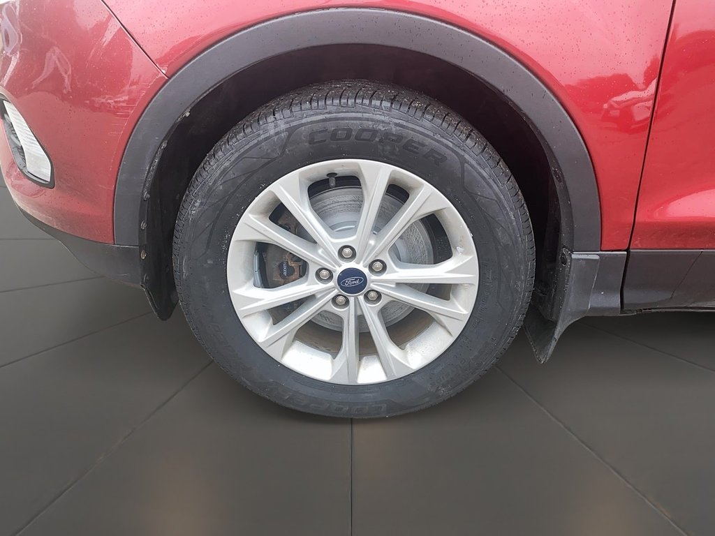 2018 Ford Escape SEL - 4WD in Stratford, Ontario - 7 - w1024h768px