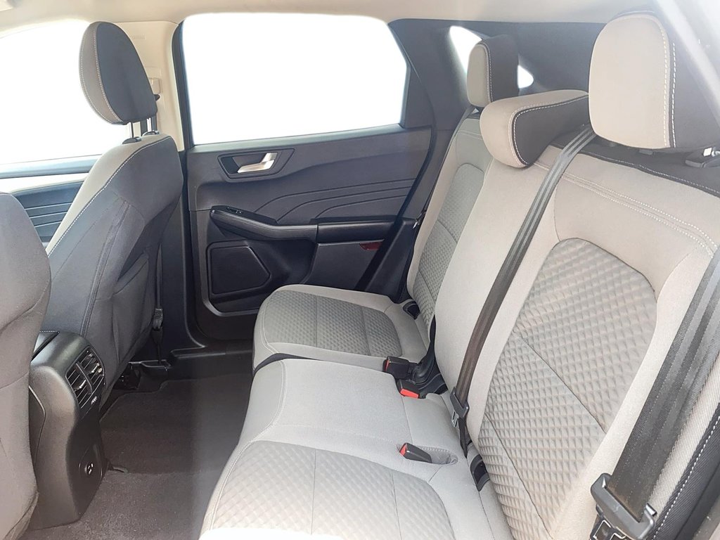 2021 Ford Escape SE PHEV FWD in Stratford, Ontario - 19 - w1024h768px