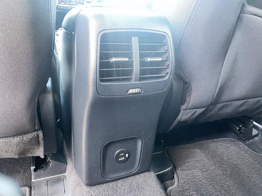 2021 Ford Escape SE PHEV FWD in Stratford, Ontario - 20 - w1024h768px