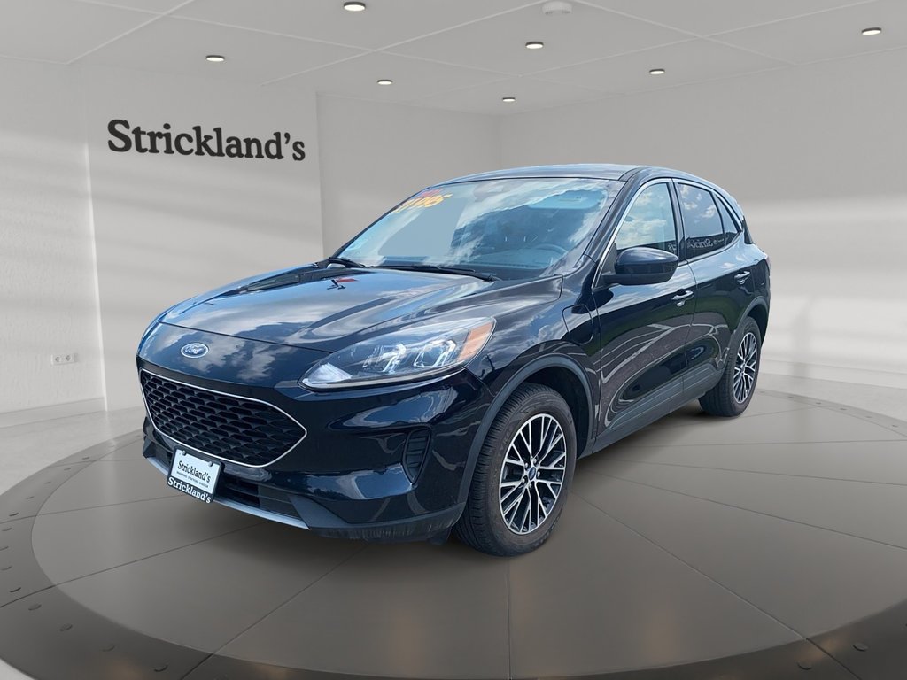 2021 Ford Escape SE PHEV FWD in Stratford, Ontario - 1 - w1024h768px