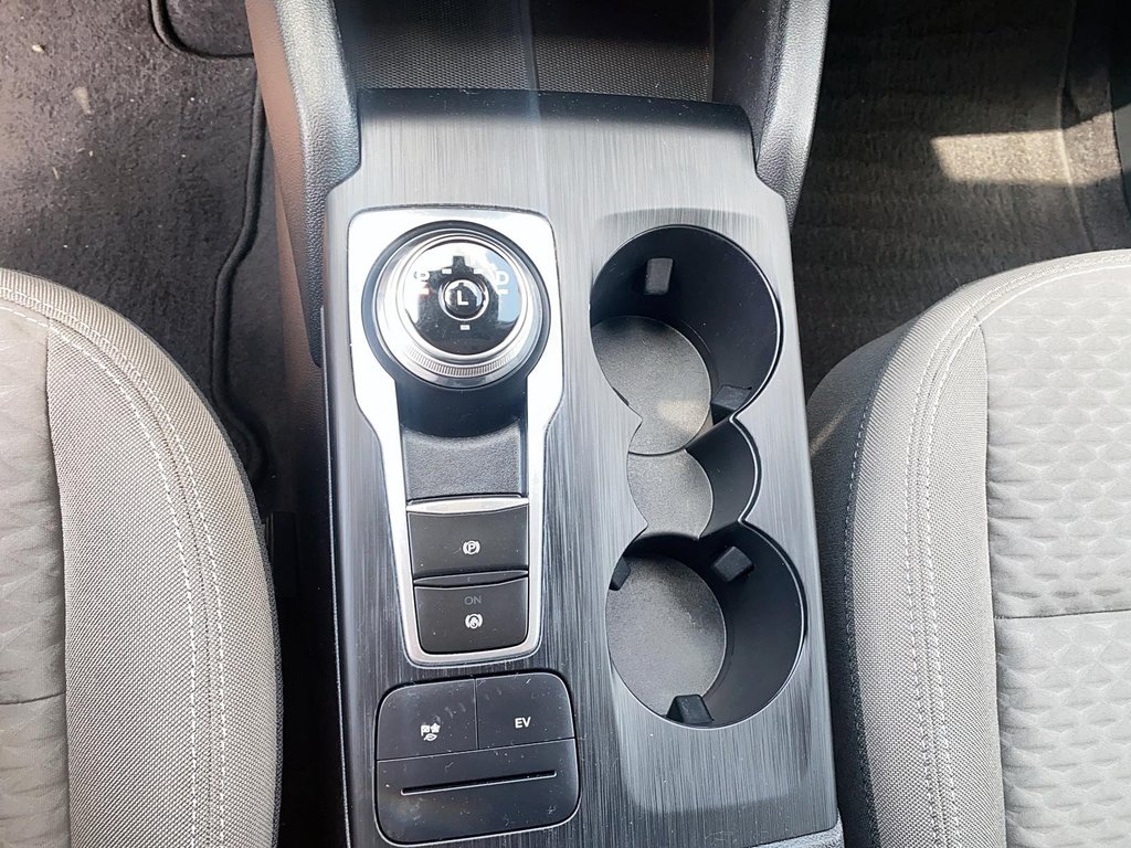 2021 Ford Escape SE PHEV FWD in Stratford, Ontario - 14 - w1024h768px