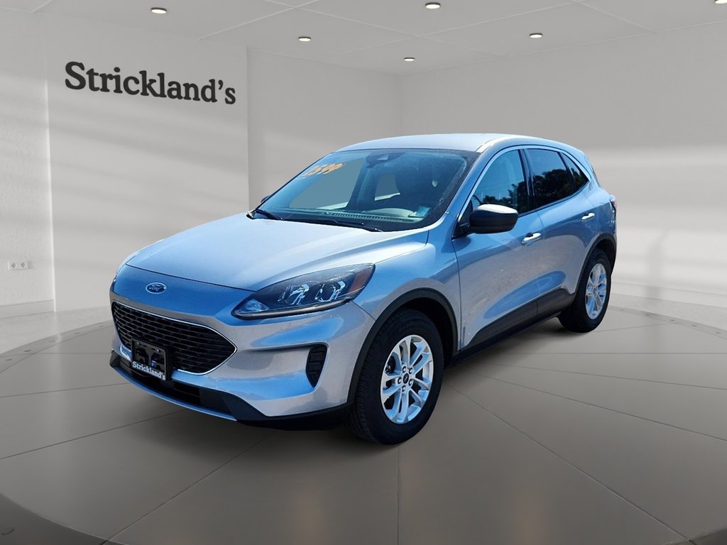 2022 Ford Escape SE AWD in Brantford, Ontario - 1 - w1024h768px