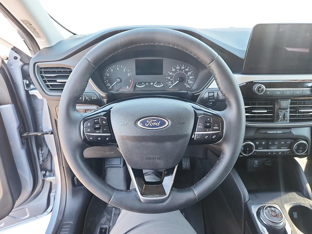 2022 Ford Escape SE AWD in Brantford, Ontario - 12 - w1024h768px
