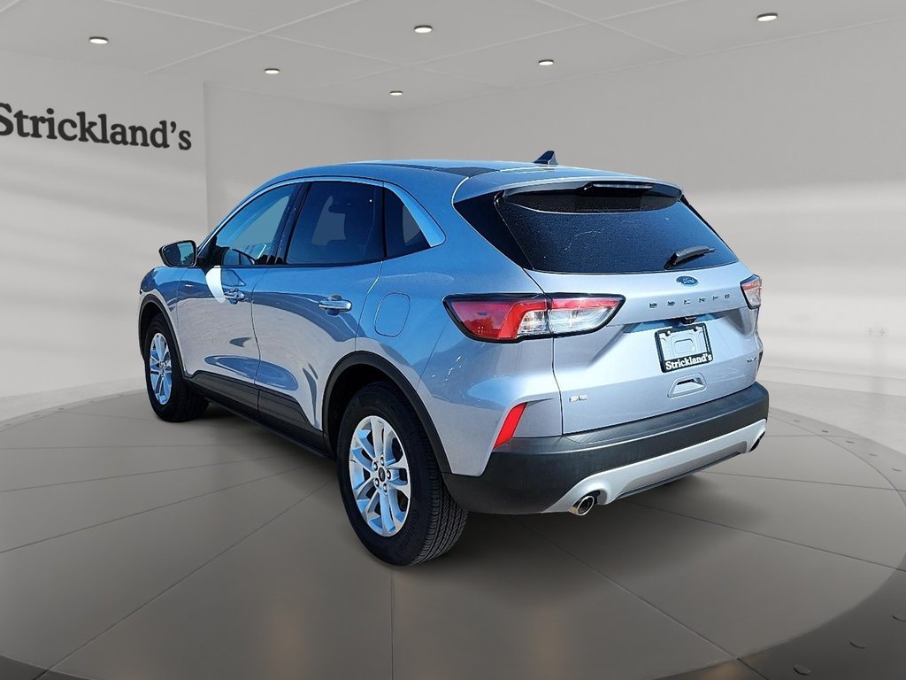 2022 Ford Escape SE AWD in Brantford, Ontario - 4 - w1024h768px