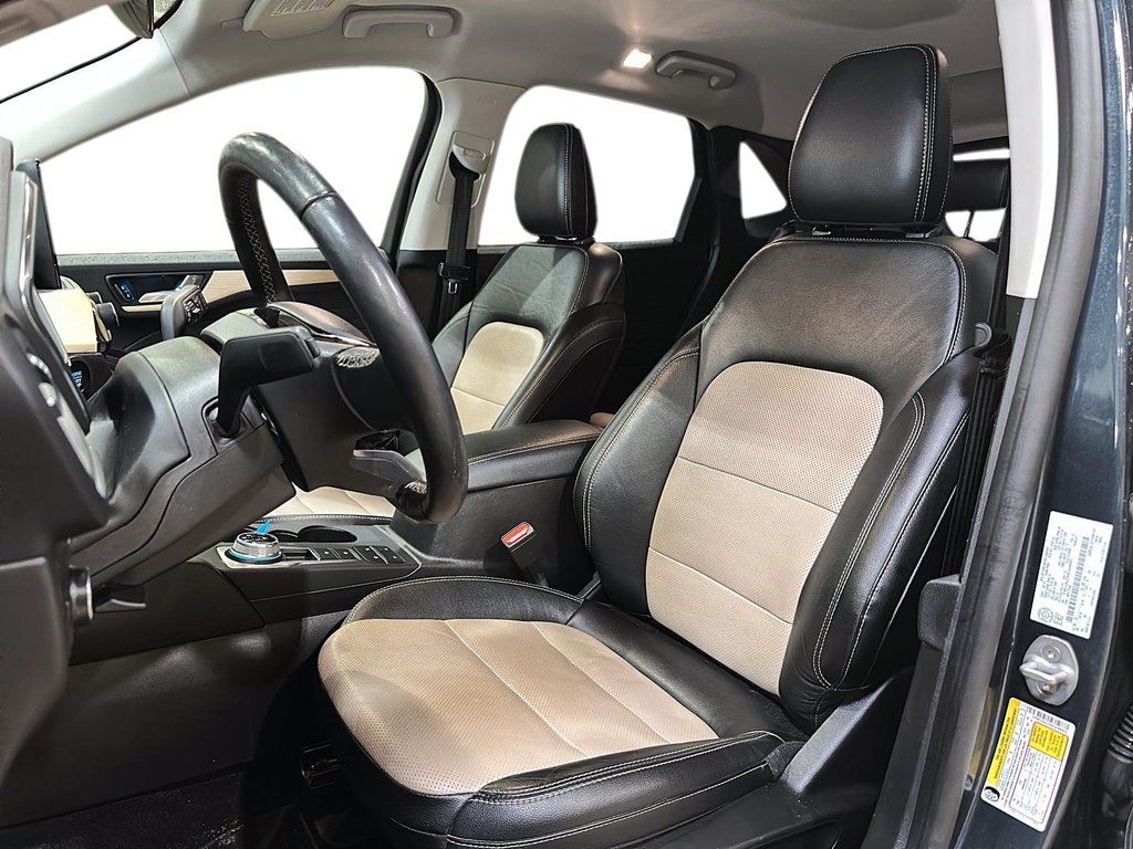 2022 Ford Escape Titanium PHEV FWD in Brantford, Ontario - 8 - w1024h768px