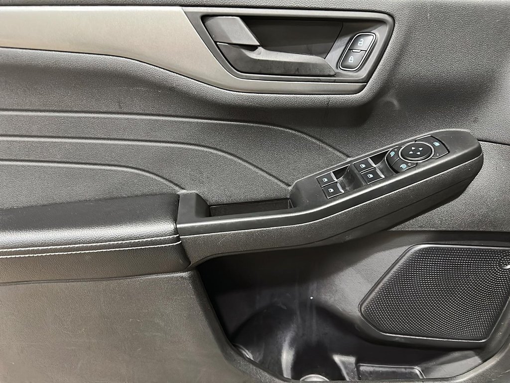 2024 Ford Escape ACTIVE AWD in Brantford, Ontario - 10 - w1024h768px