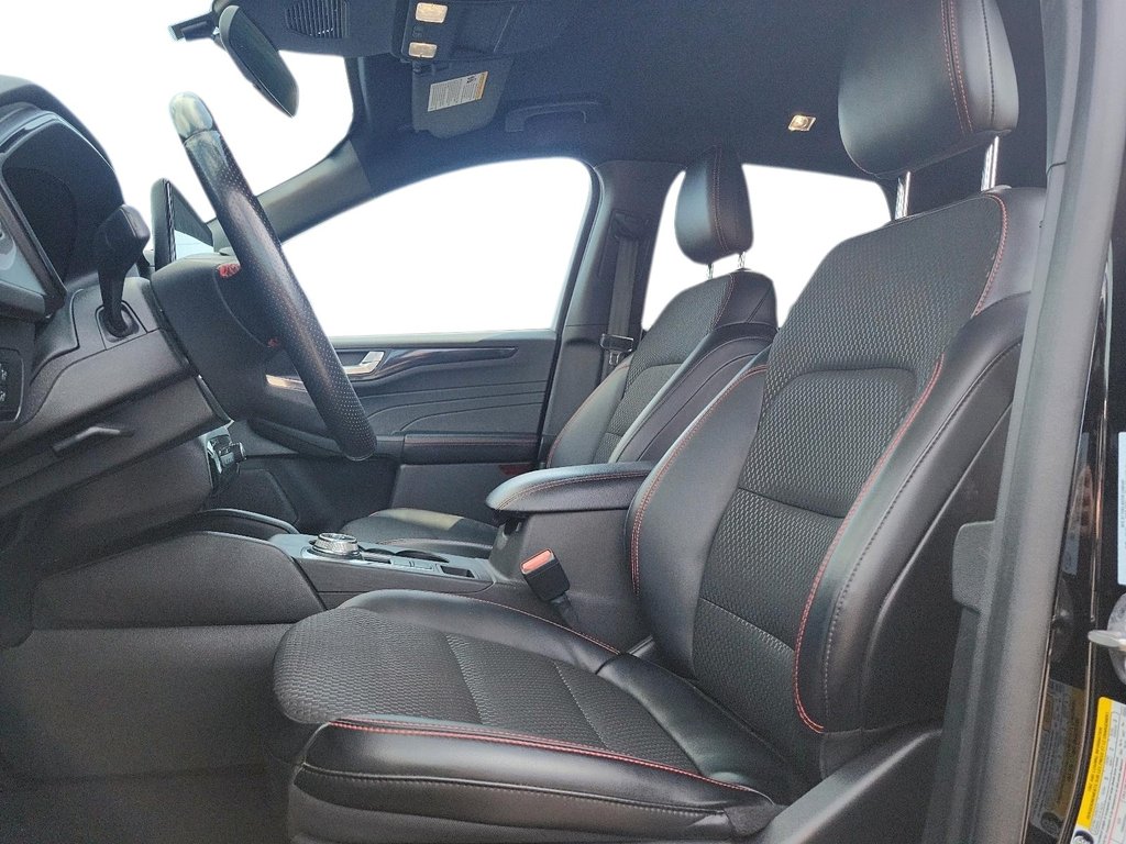 2024 Ford Escape ST-Line AWD in Brantford, Ontario - 8 - w1024h768px