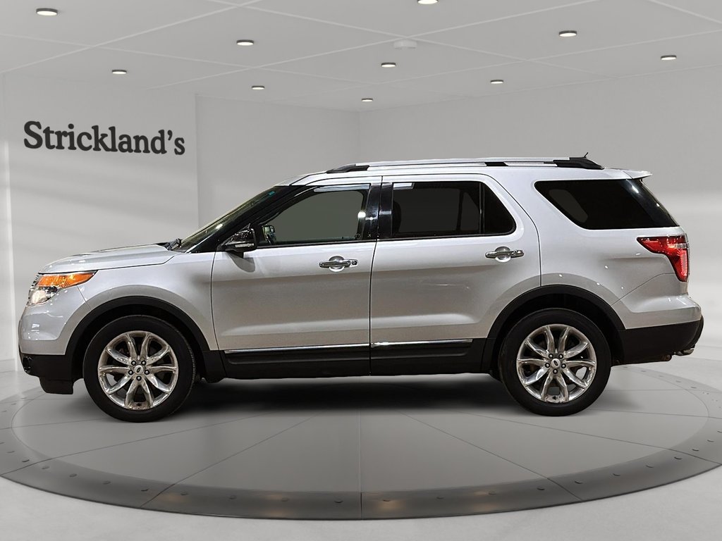 2013 Ford Explorer XLT 4D Utility V6 4WD in Stratford, Ontario - 5 - w1024h768px