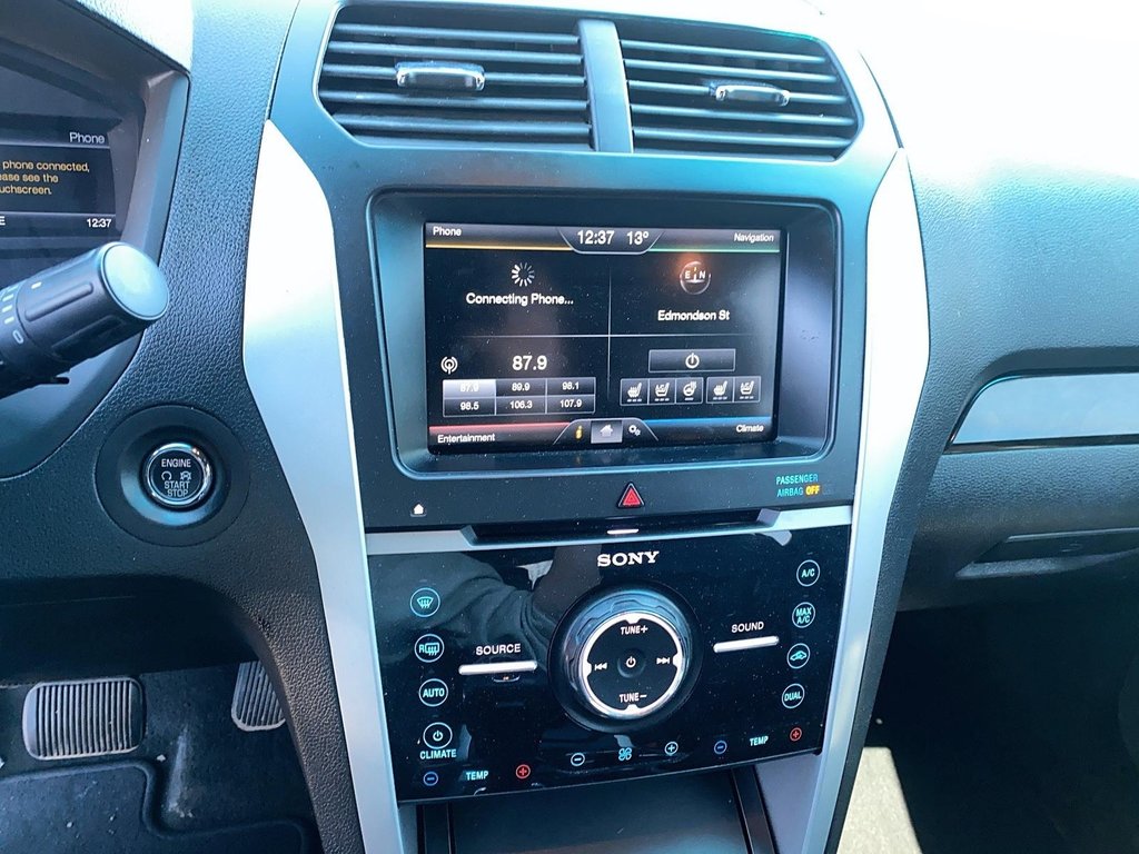 2015 Ford Explorer Limited in Brantford, Ontario - 13 - w1024h768px
