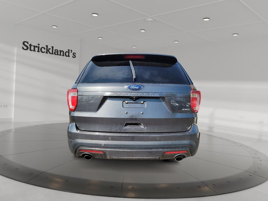 2017 Ford Explorer XLT - 4WD in Brantford, Ontario - 3 - w1024h768px
