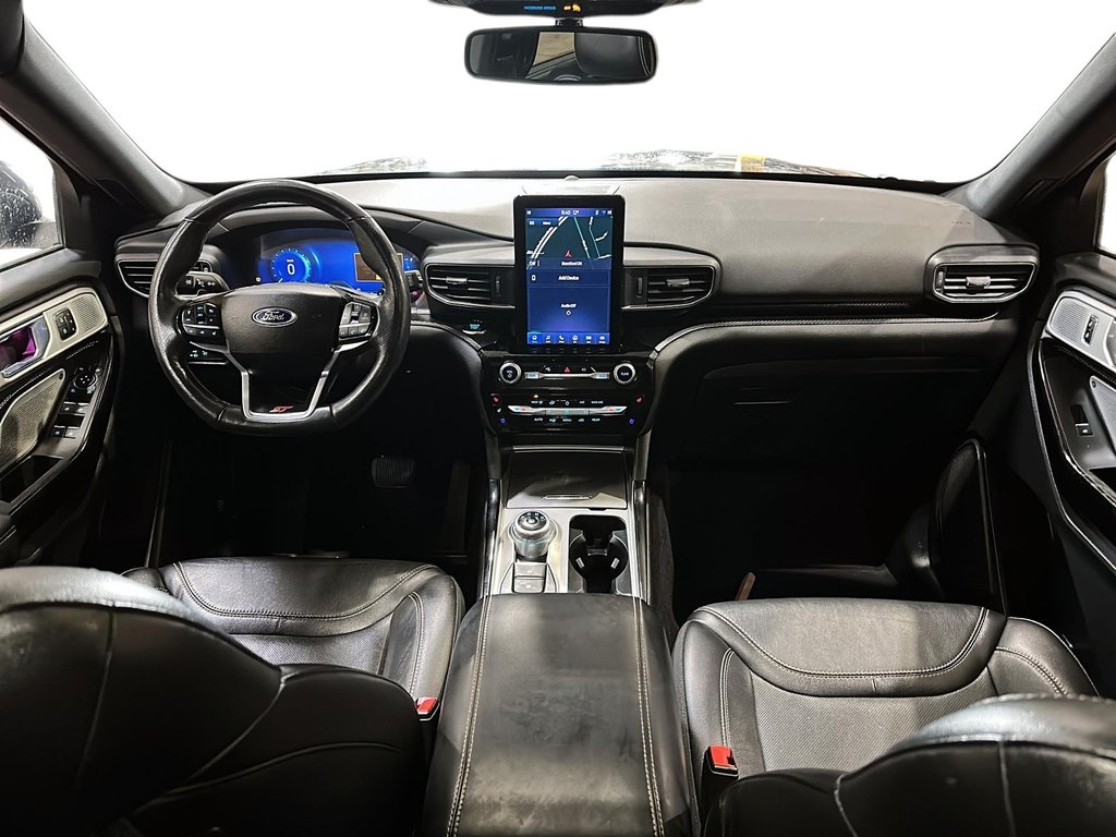 2022 Ford Explorer ST in Brantford, Ontario - 9 - w1024h768px