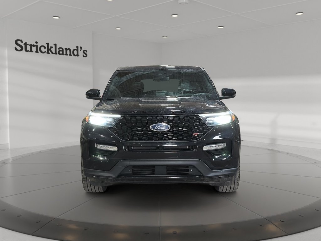 2022 Ford Explorer ST in Brantford, Ontario - 2 - w1024h768px