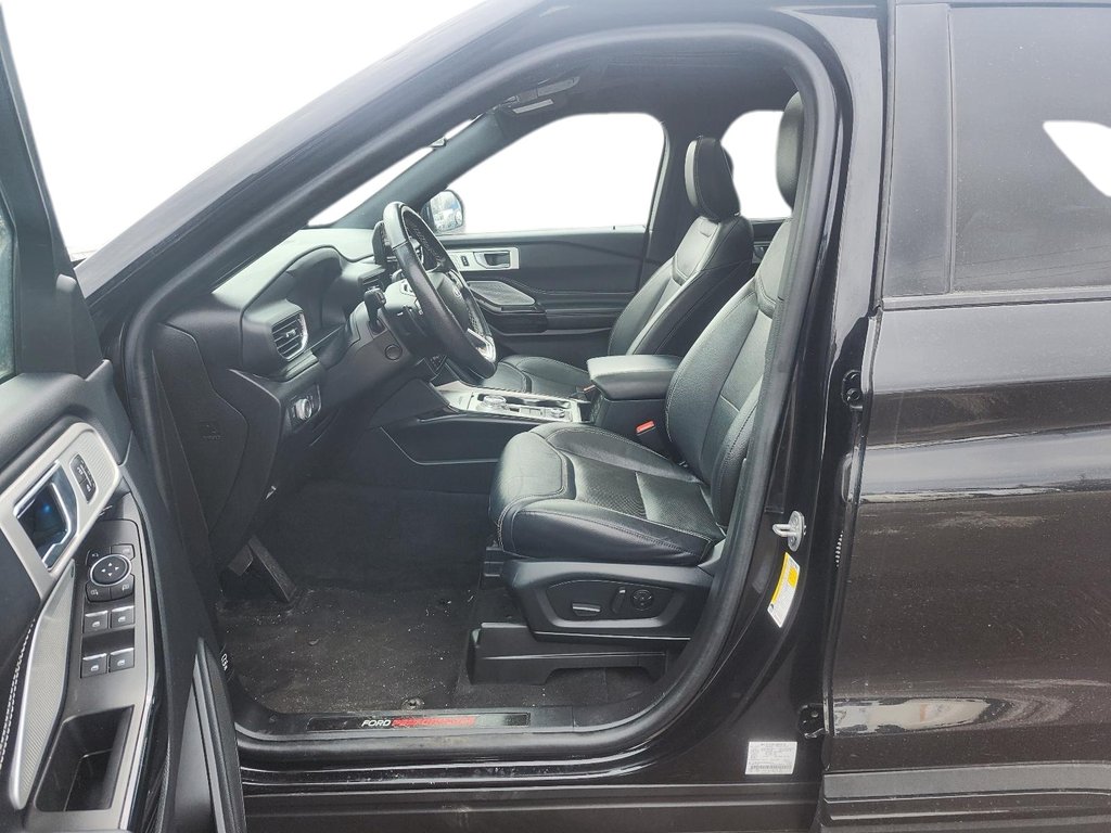 2022 Ford Explorer ST in Brantford, Ontario - 8 - w1024h768px