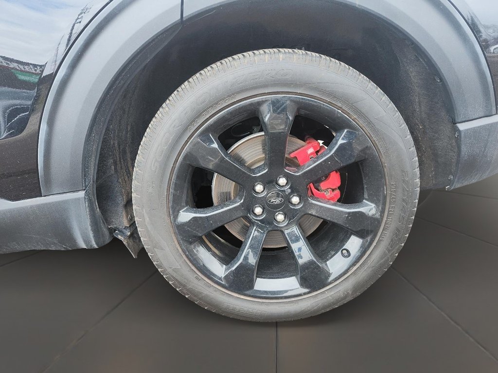 2022 Ford Explorer ST in Brantford, Ontario - 7 - w1024h768px