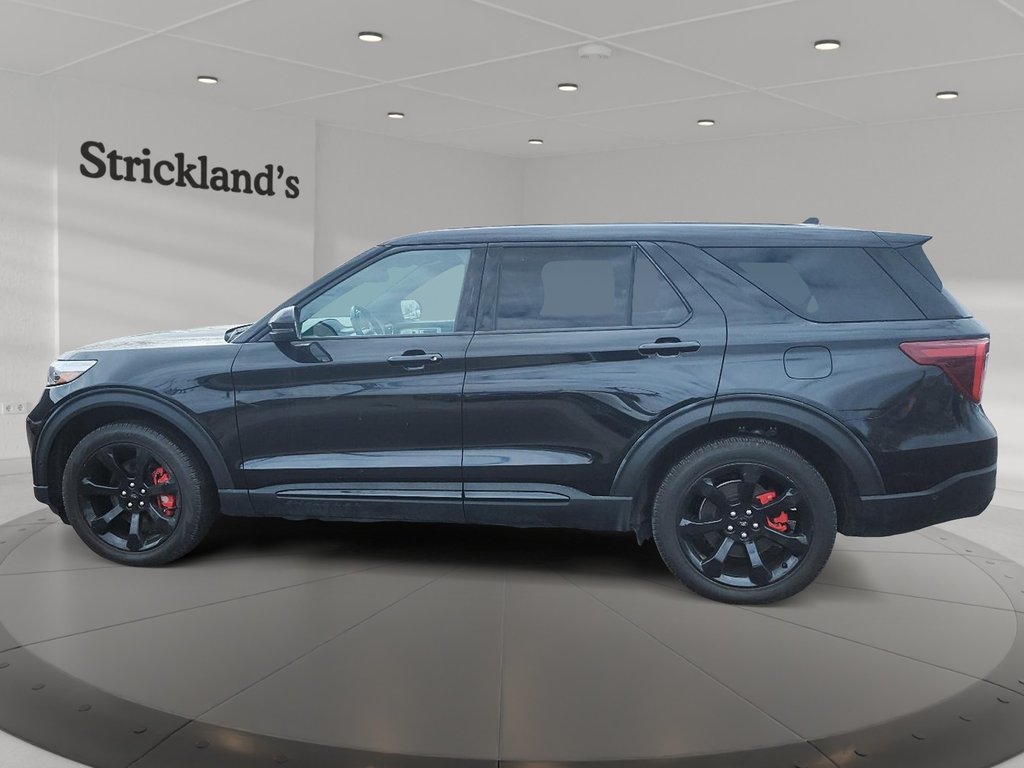 2022 Ford Explorer ST in Brantford, Ontario - 5 - w1024h768px