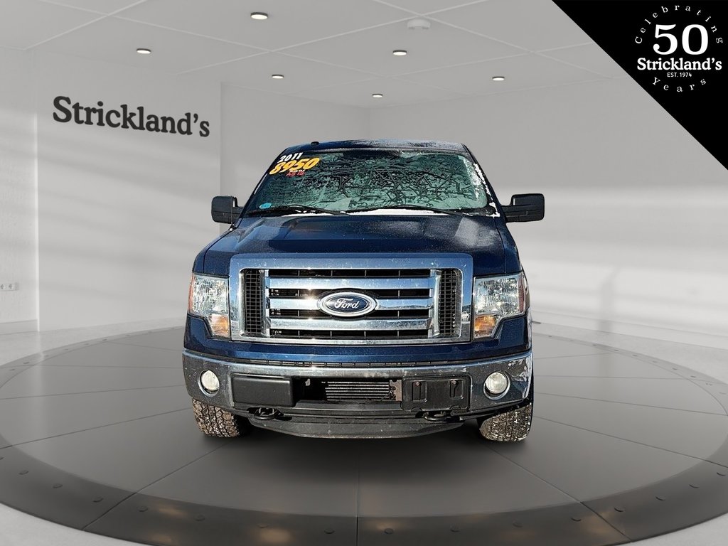 2011 Ford F150 XLT Supercrew 4WD in Stratford, Ontario - 2 - w1024h768px