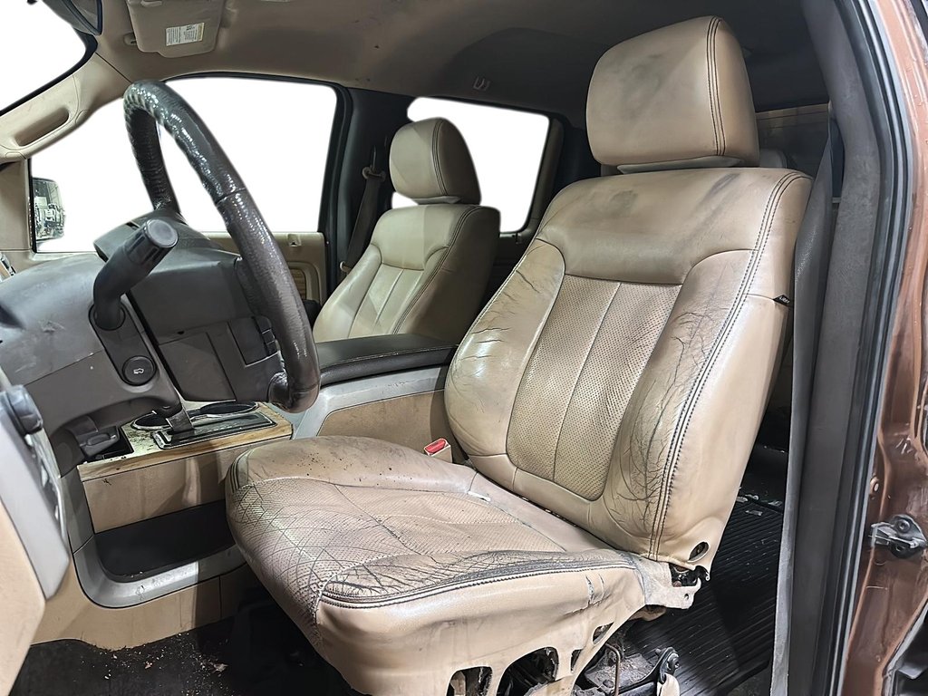 2011 Ford F150 Lariat Limited Supercrew 4WD in Brantford, Ontario - 8 - w1024h768px