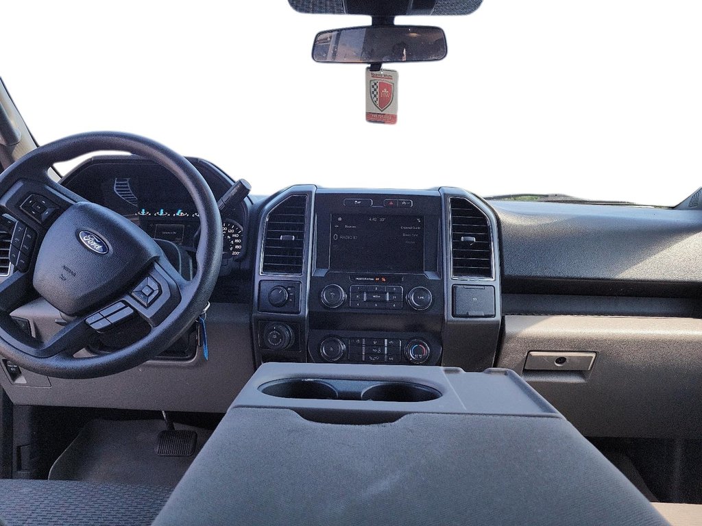 2019 Ford F150 4x4 - Supercrew XLT - 145 WB in Brantford, Ontario - 9 - w1024h768px