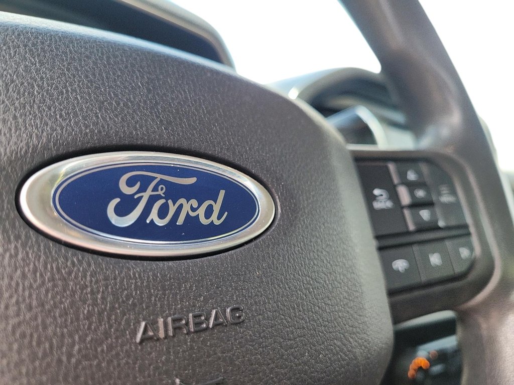 2022 Ford F150 4x2 - Regular Cab XL - 141 WB in Brantford, Ontario - 17 - w1024h768px