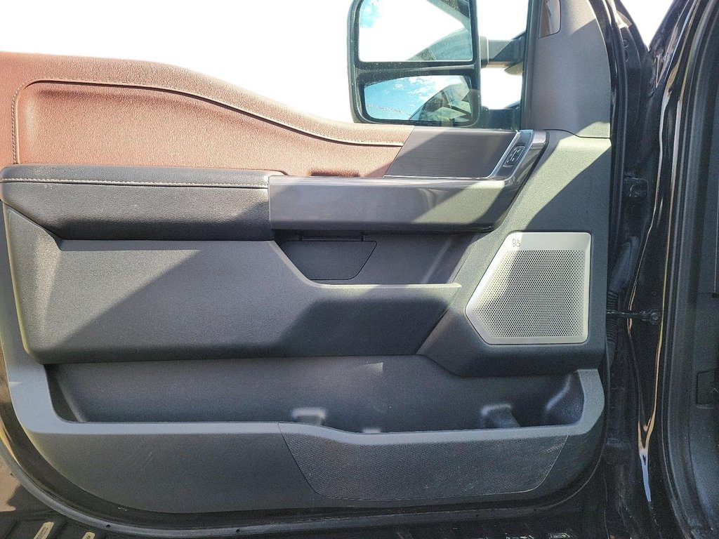 2023 Ford F150 4x4 - Supercrew Lariat - 145 WB in Brantford, Ontario - 10 - w1024h768px
