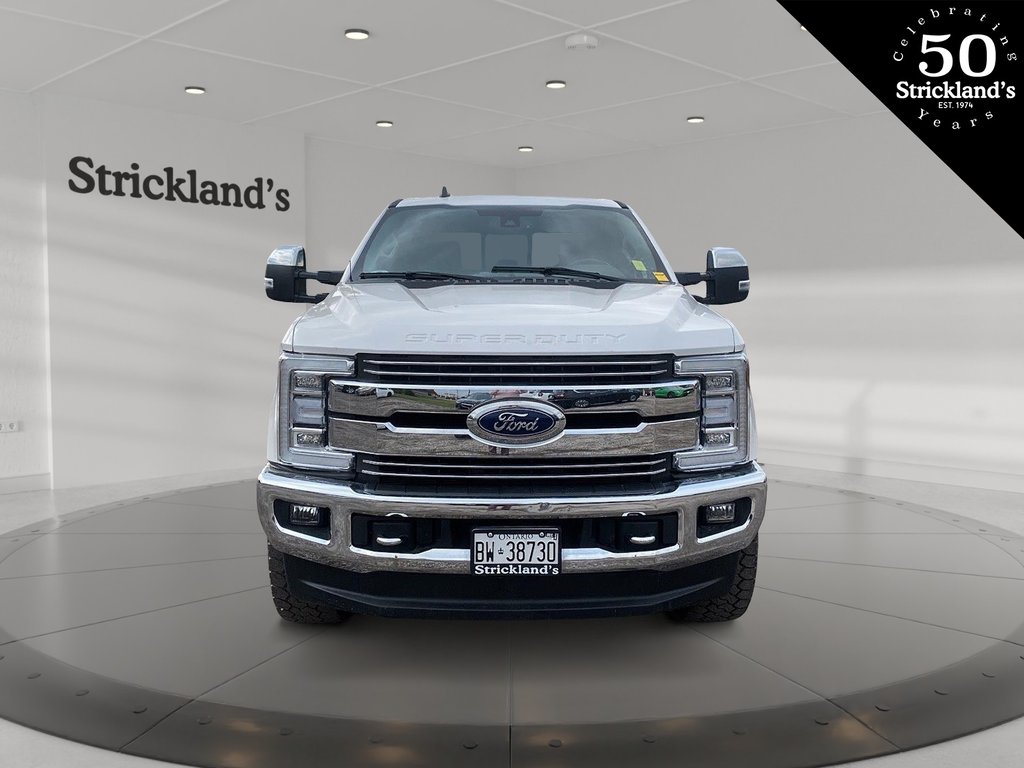 2019  F350 4x4 - Crew Cab SRW Lariat - 176 WB in Stratford, Ontario - 2 - w1024h768px