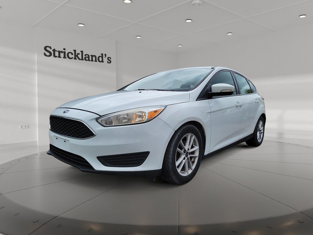 2017 Ford Focus Hatchback SE in Brantford, Ontario - 1 - w1024h768px