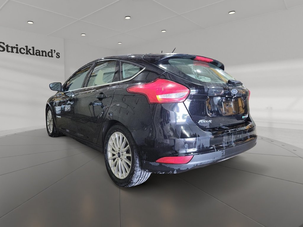 2017 Ford Focus Hatchback Electric in Brantford, Ontario - 4 - w1024h768px