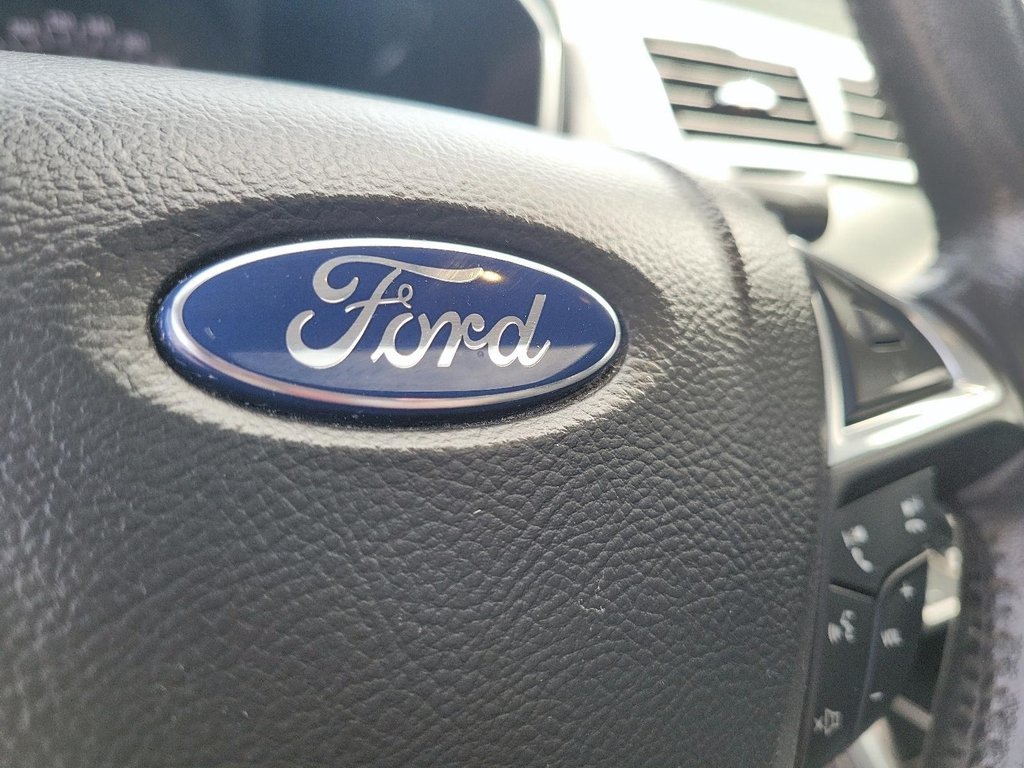 2013 Ford Fusion Titanium AWD in Brantford, Ontario - 20 - w1024h768px