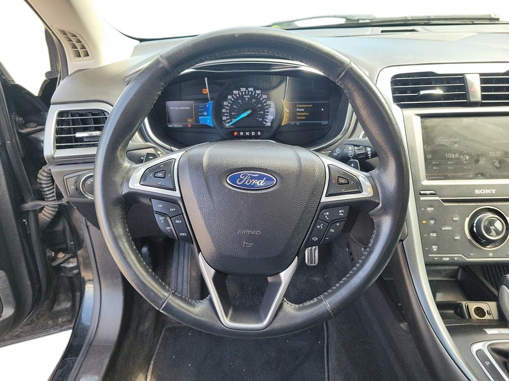 2013 Ford Fusion Titanium AWD in Brantford, Ontario - 11 - w1024h768px