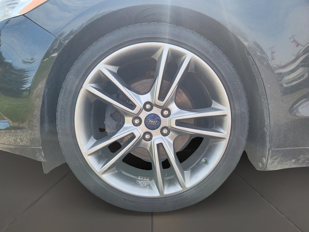 2013 Ford Fusion Titanium AWD in Brantford, Ontario - 7 - w1024h768px