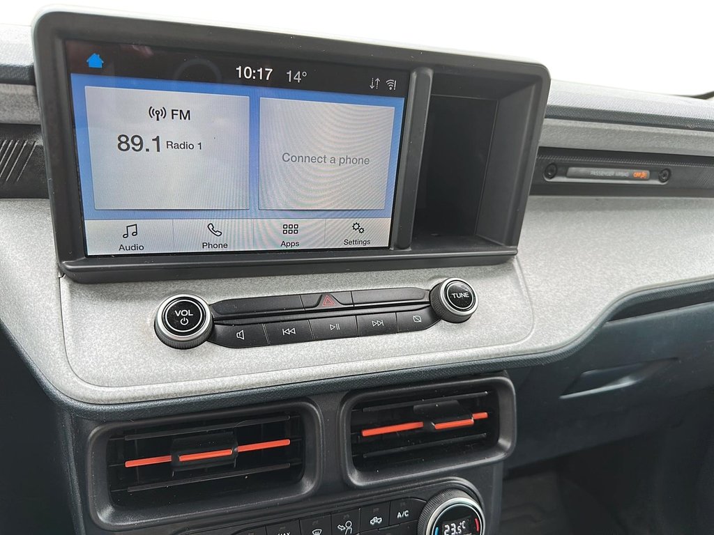 2022 Ford Maverick XLT Crew Cab AWD 2.0L Ecoboost in Stratford, Ontario - 13 - w1024h768px