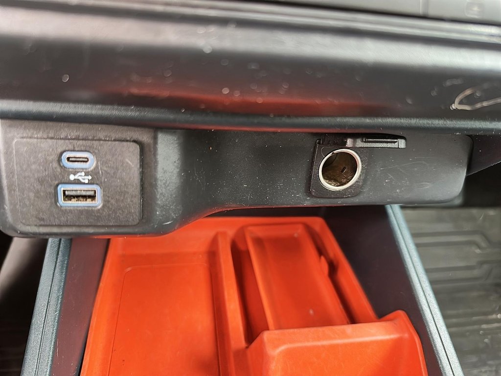 2022 Ford Maverick XLT Crew Cab AWD 2.0L Ecoboost in Stratford, Ontario - 18 - w1024h768px