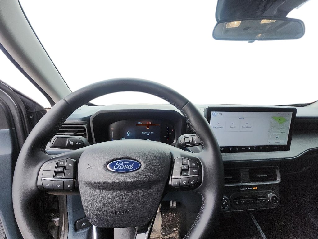 2025 Ford Maverick LARIAT AWD SuperCrew in Brantford, Ontario - 12 - w1024h768px