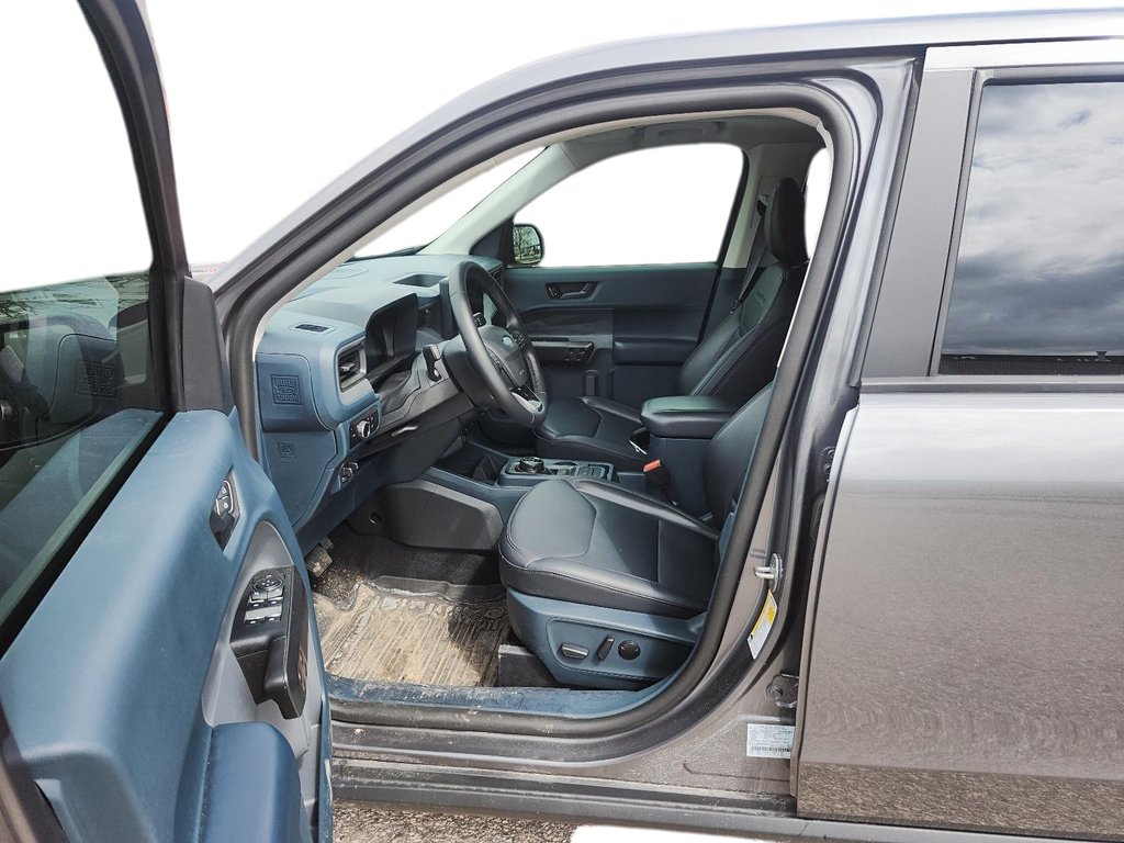 2025 Ford Maverick LARIAT AWD SuperCrew in Brantford, Ontario - 7 - w1024h768px