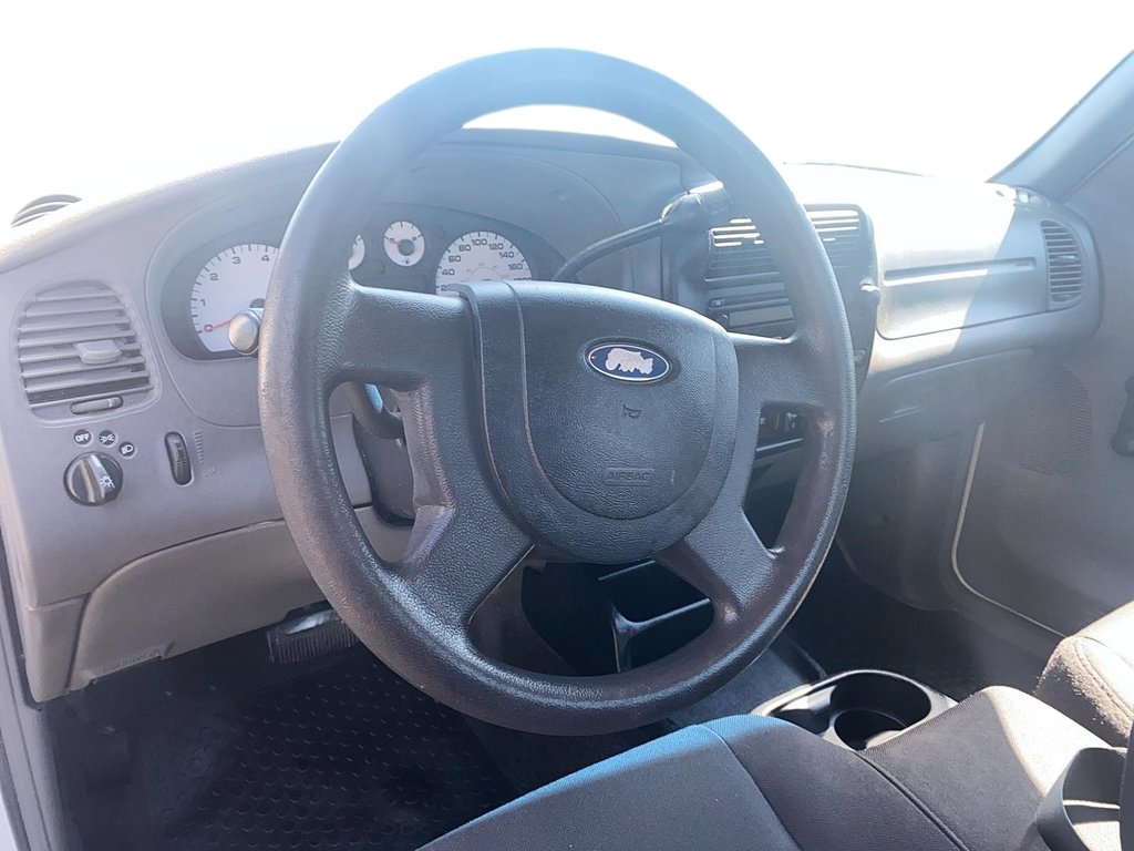 2005 Ford Ranger XLT Supercab in Brantford, Ontario - 8 - w1024h768px
