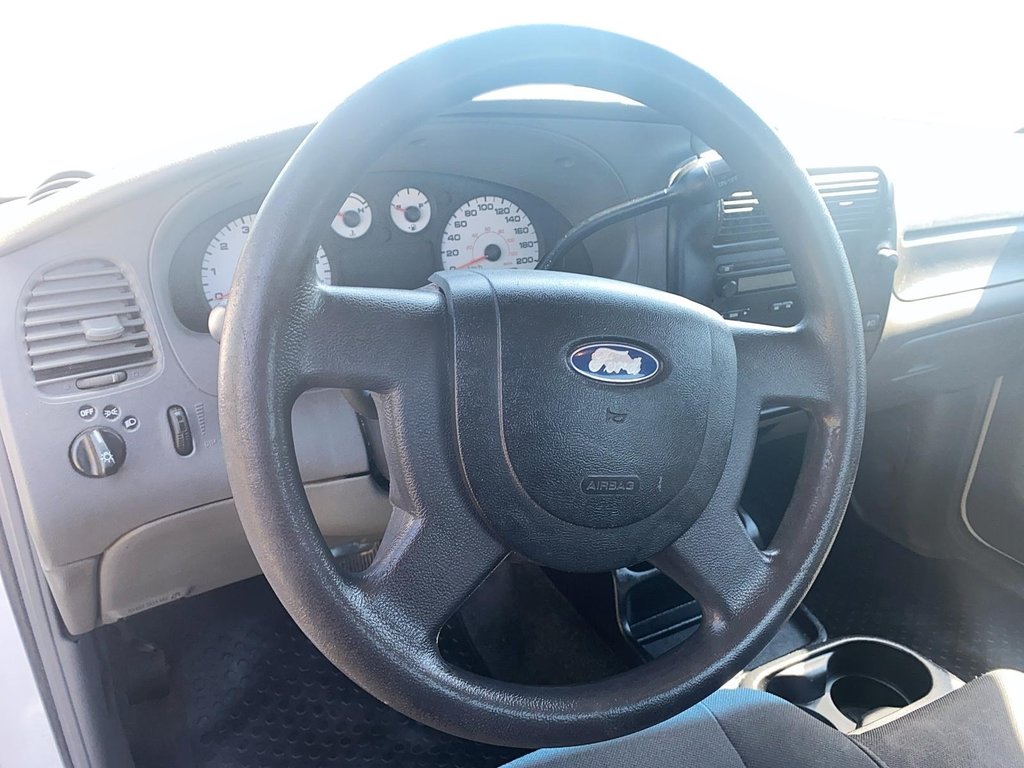 2005 Ford Ranger XLT Supercab in Brantford, Ontario - 10 - w1024h768px