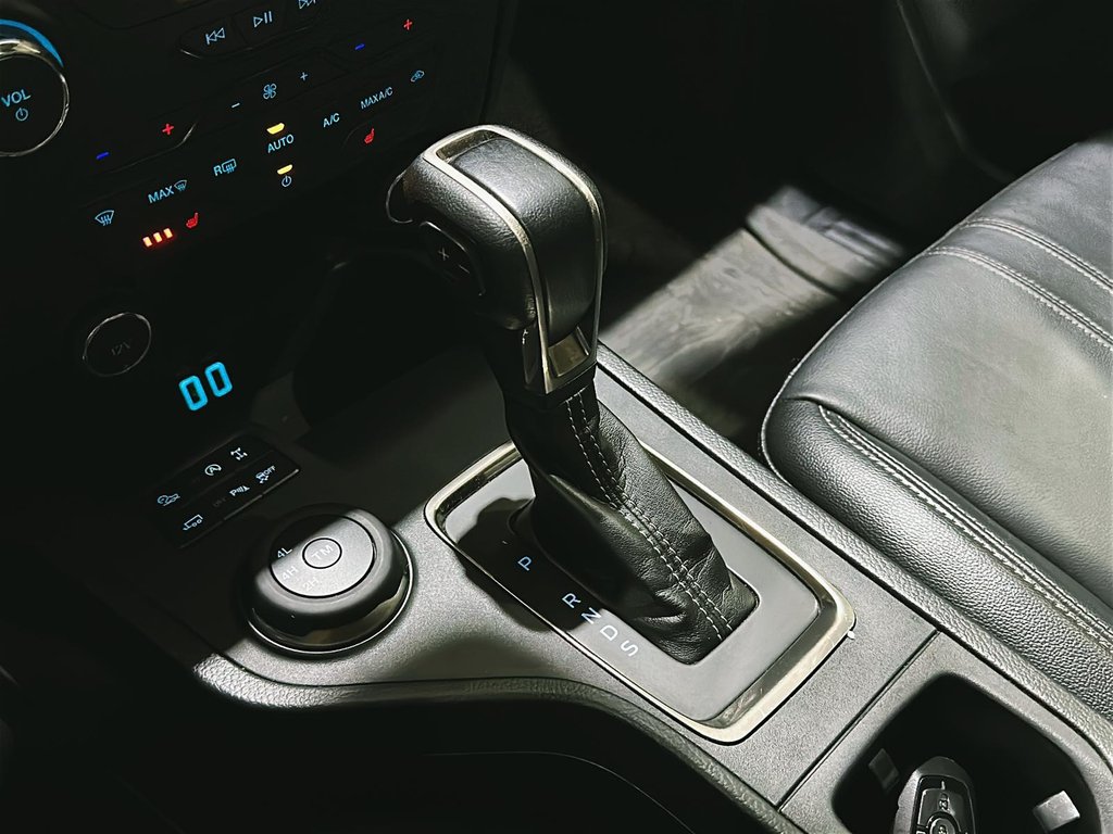 2020 Ford Ranger 4x4 Supercrew Lariat 126wb in Brantford, Ontario - 14 - w1024h768px