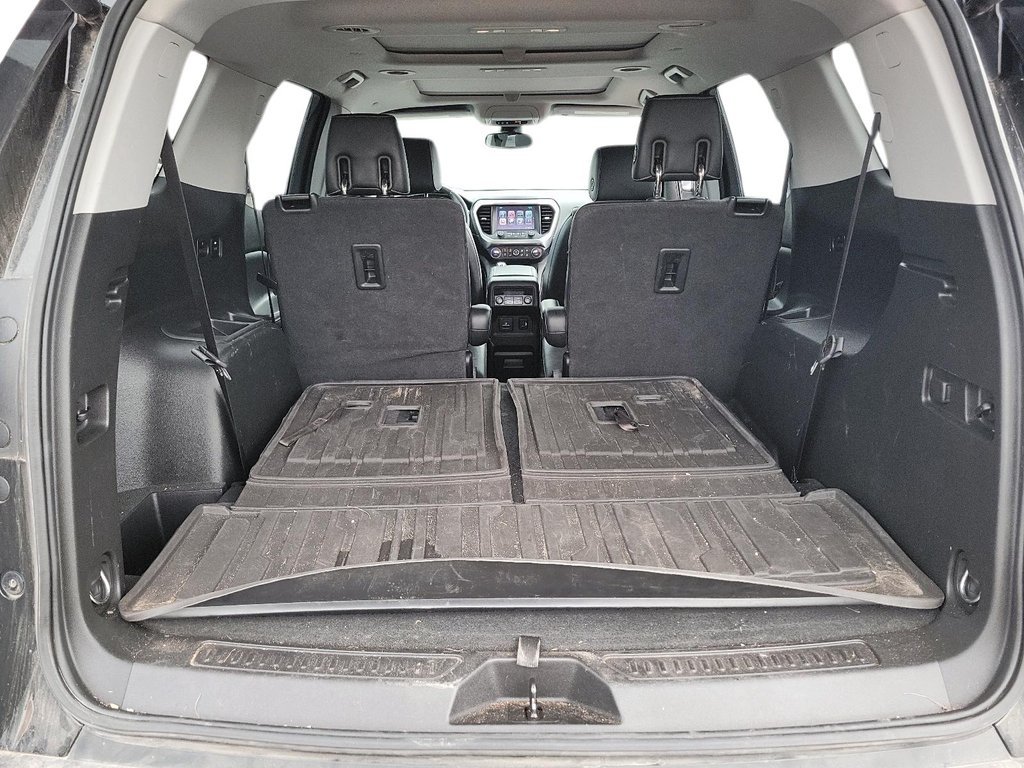 2017 GMC Acadia AWD SLT2 in Brantford, Ontario - 6 - w1024h768px