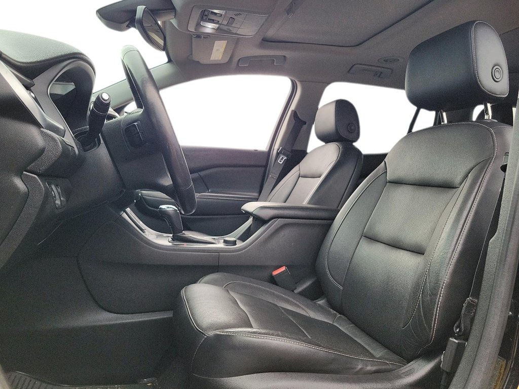 2017 GMC Acadia AWD SLT2 in Brantford, Ontario - 8 - w1024h768px