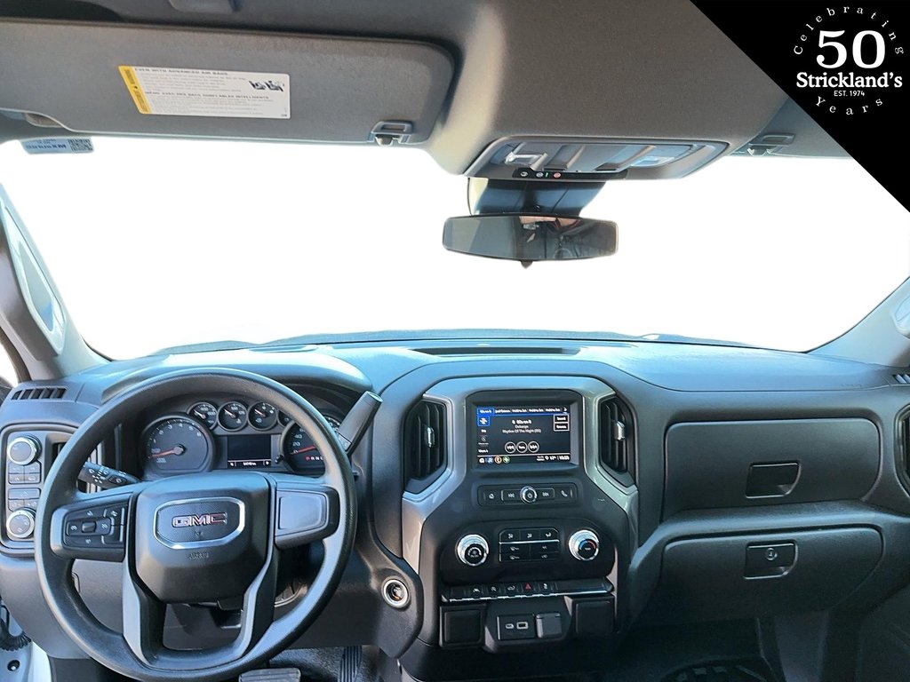 2022  NEW SIERRA 1500 CREW CAB 4X4 Pro Standard Box in Stratford, Ontario - 11 - w1024h768px