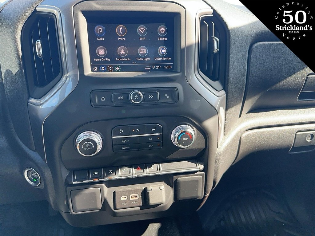 2022  NEW SIERRA 1500 CREW CAB 4X4 Pro Standard Box in Stratford, Ontario - 10 - w1024h768px