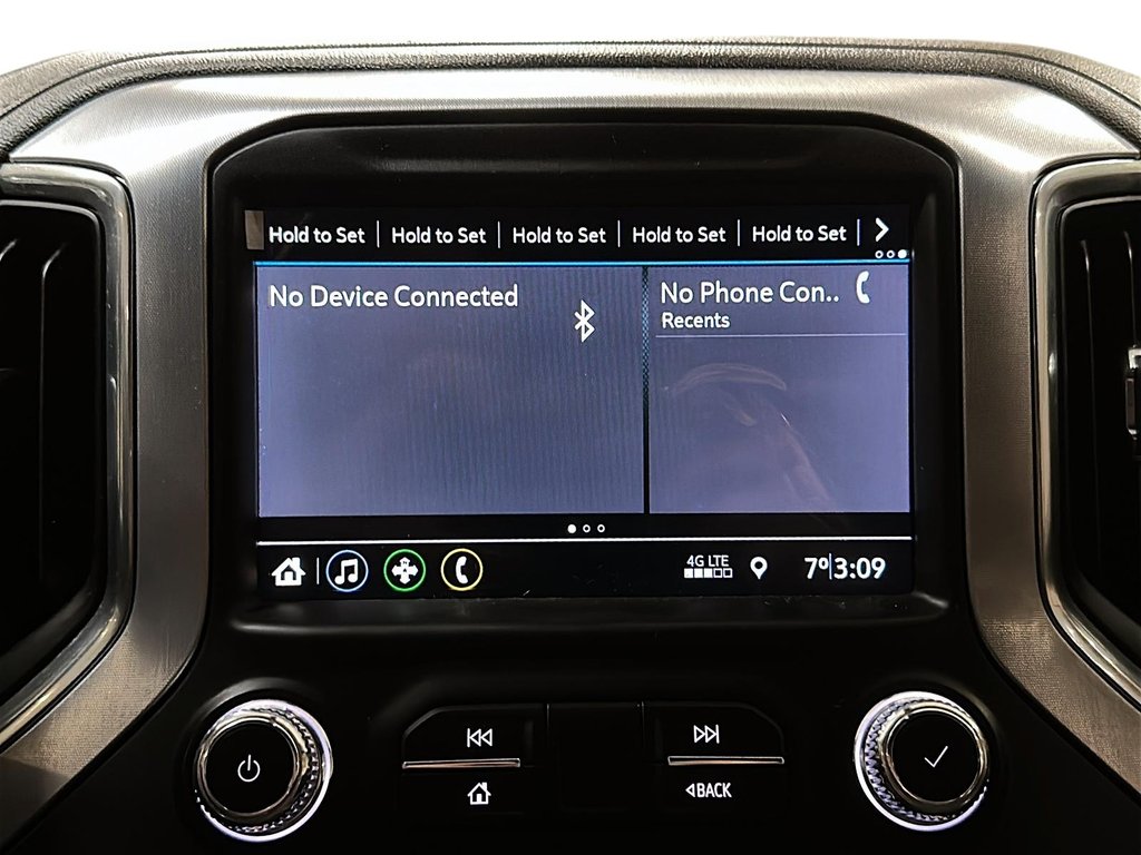 2022 GMC New Sierra 1500 Crew Cab 4x4 Elevation Short Box in Brantford, Ontario - 16 - w1024h768px